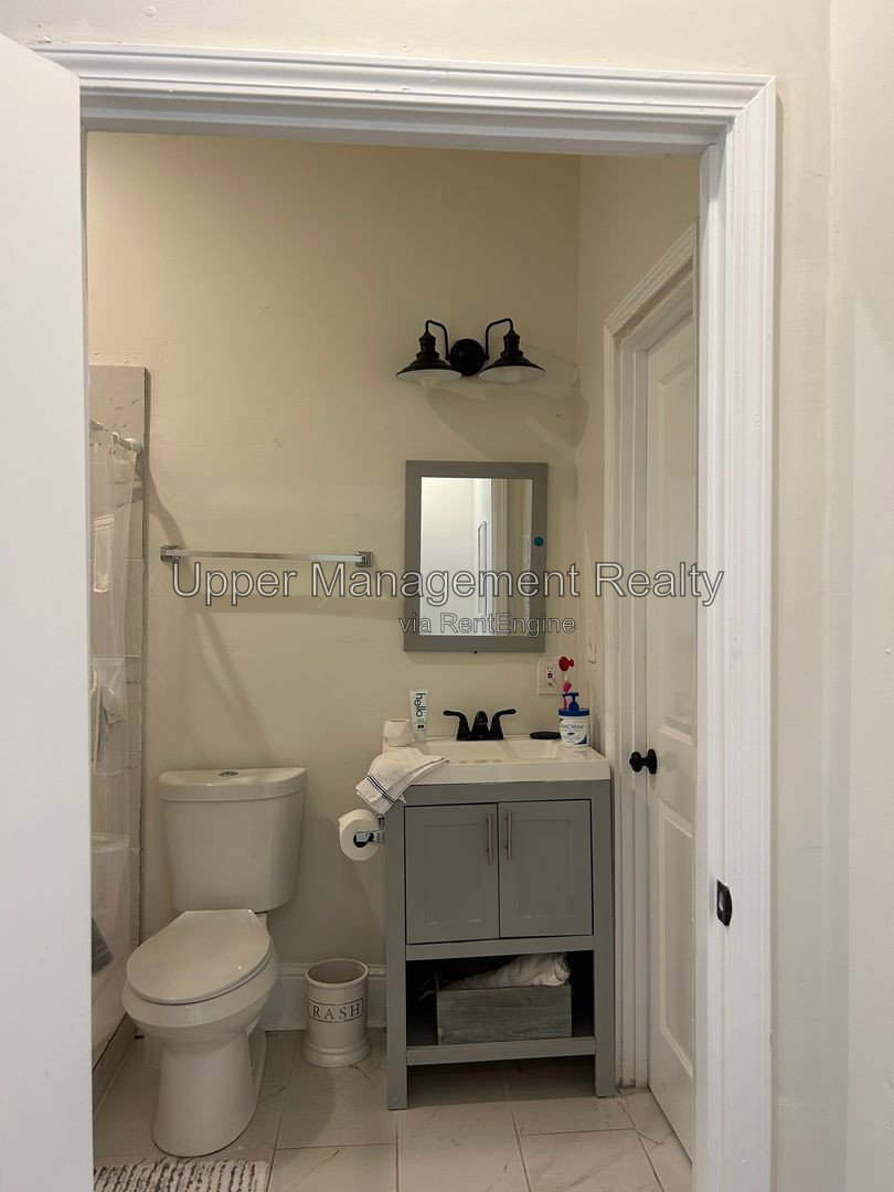 Gallery Image 15
