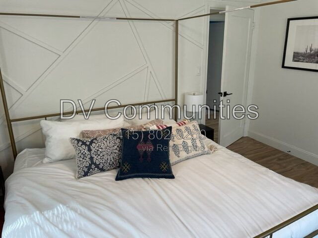 Gallery Image 16