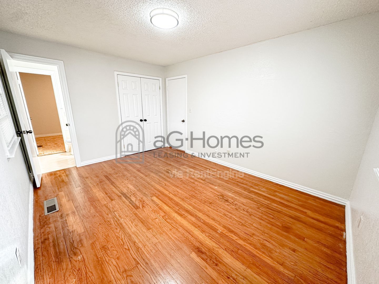 Gallery Image 19
