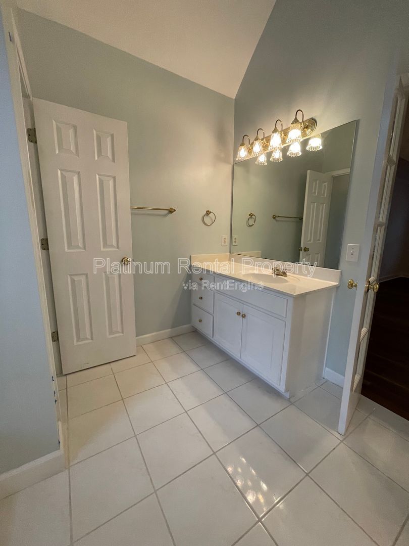 Gallery Image 49