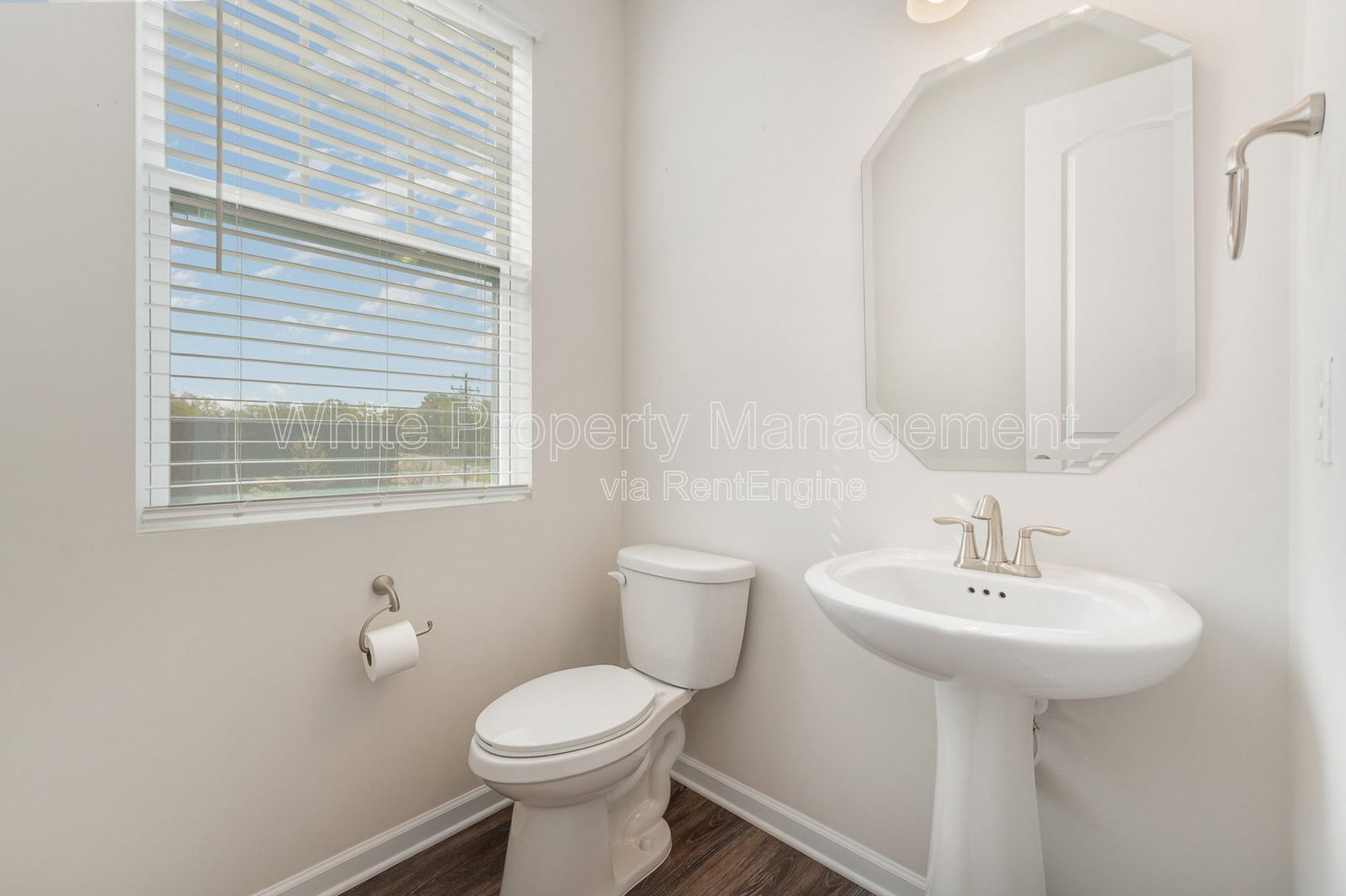 Gallery Image 14