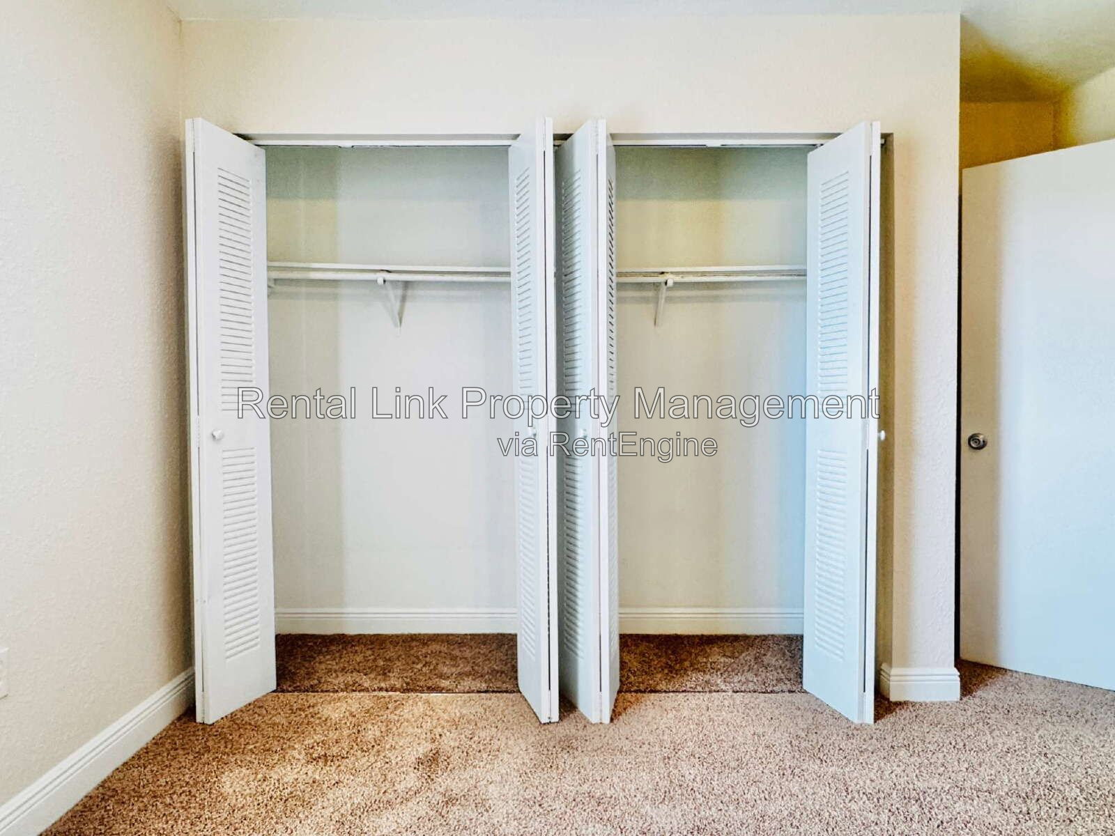 Gallery Image 19