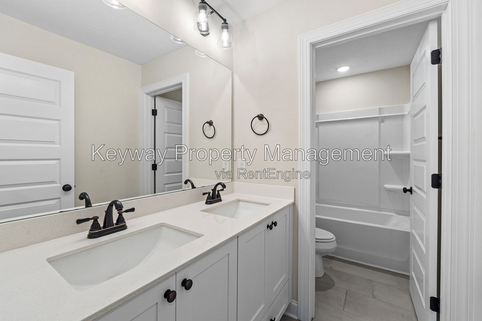 Gallery Image 18