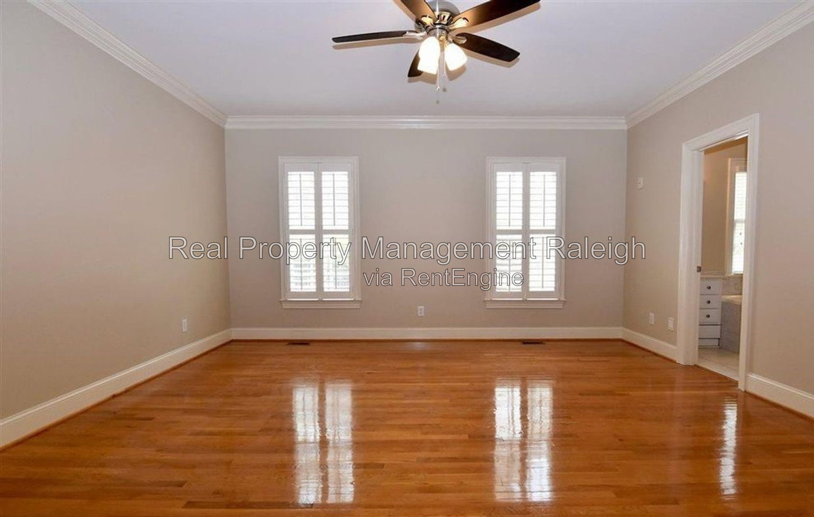 Gallery Image 19