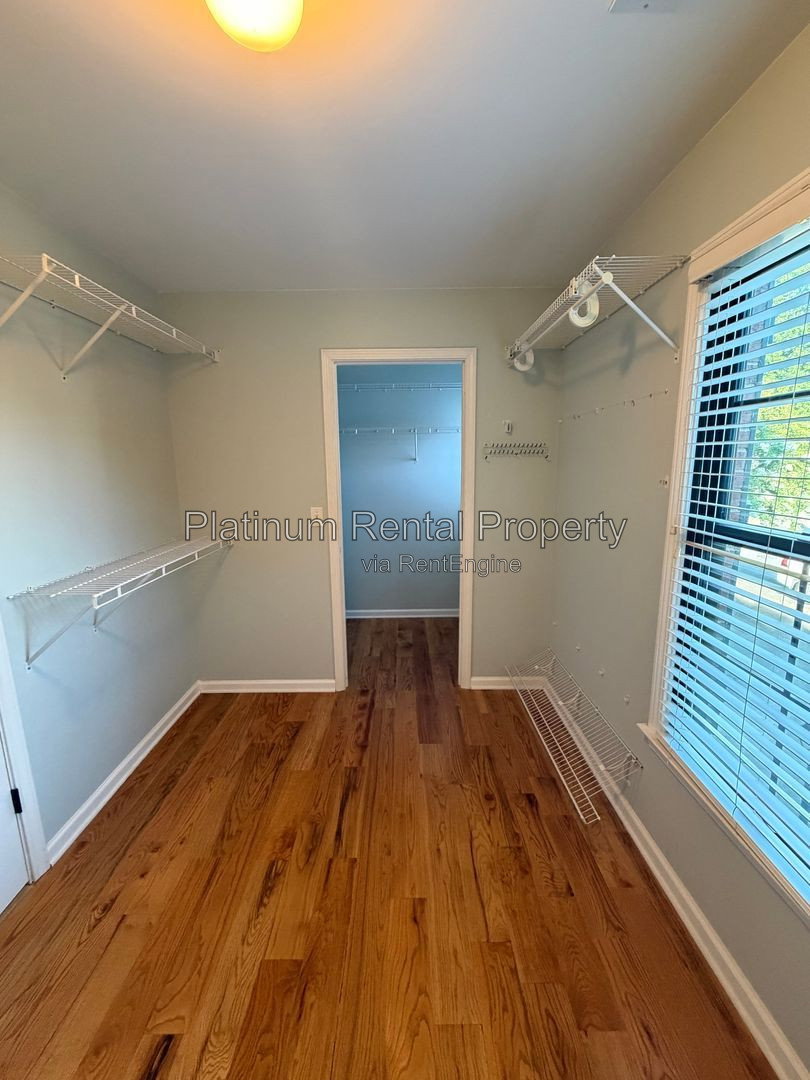 Gallery Image 21