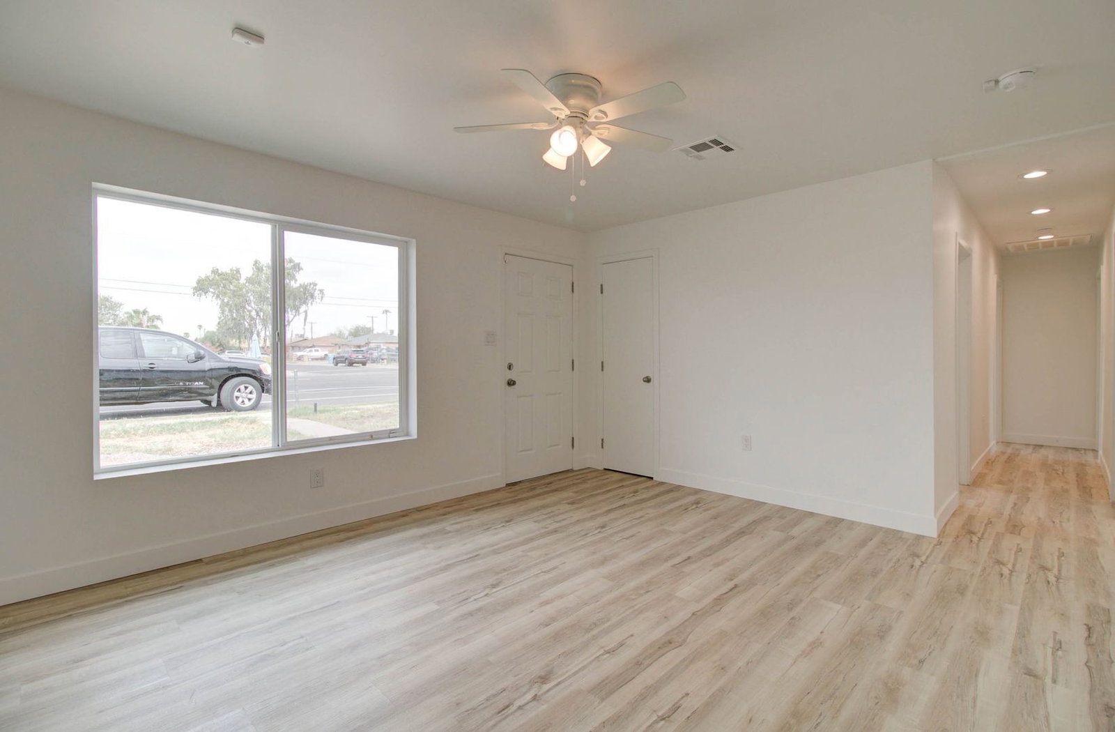 Gallery Image 18