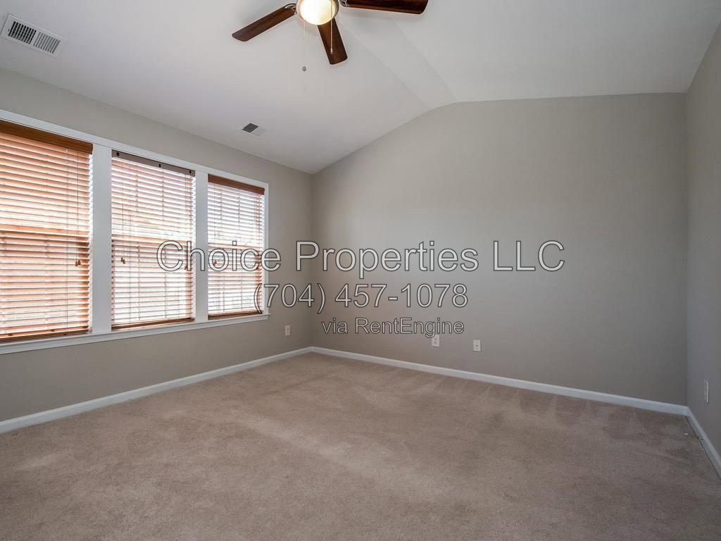 Gallery Image 19