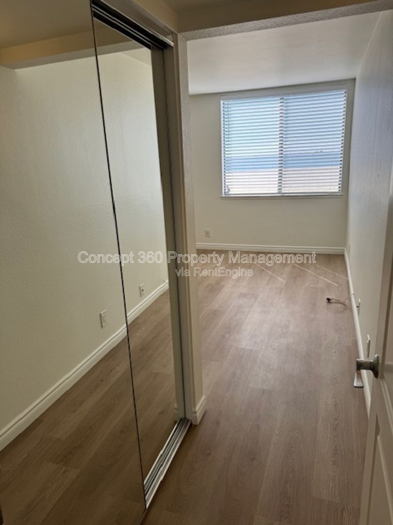 Gallery Image 25