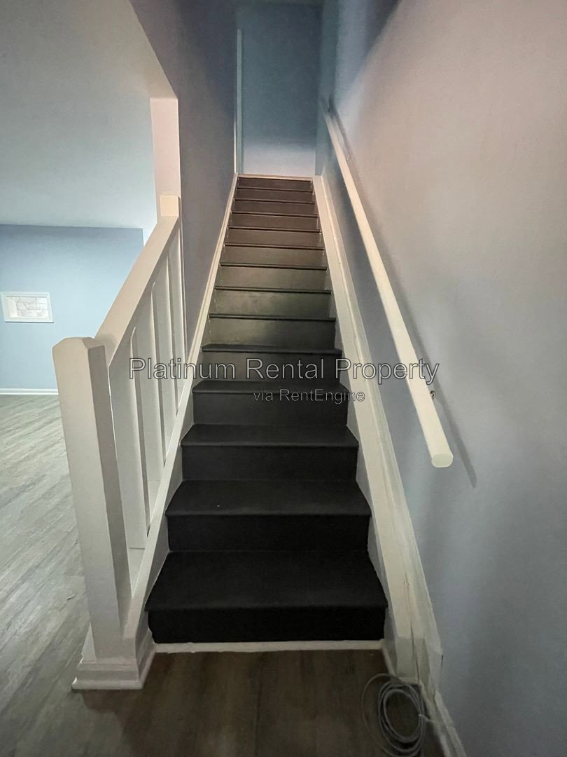 Gallery Image 17