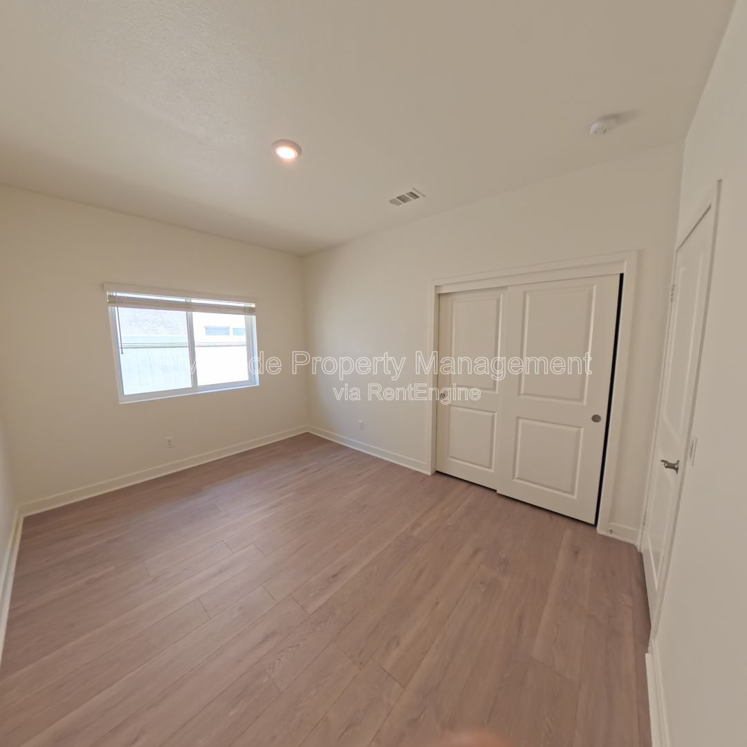 Gallery Image 20
