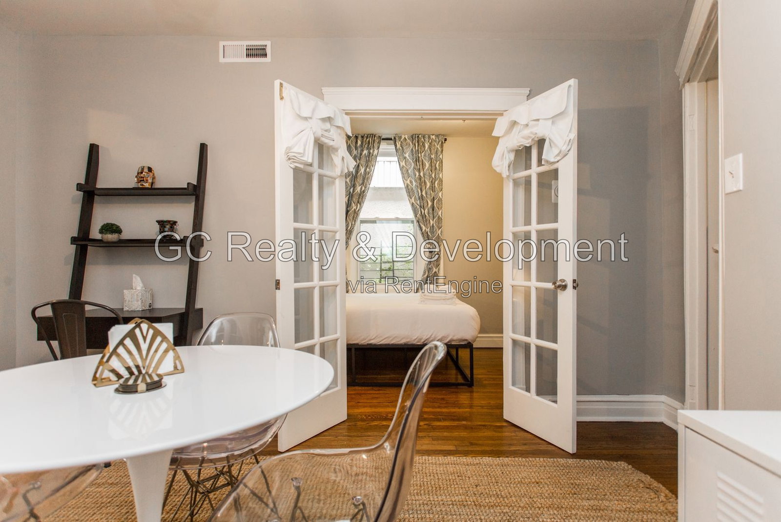 Gallery Image 8