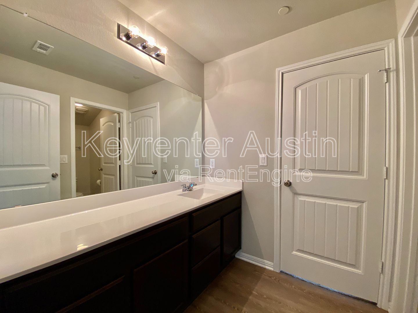 Gallery Image 31