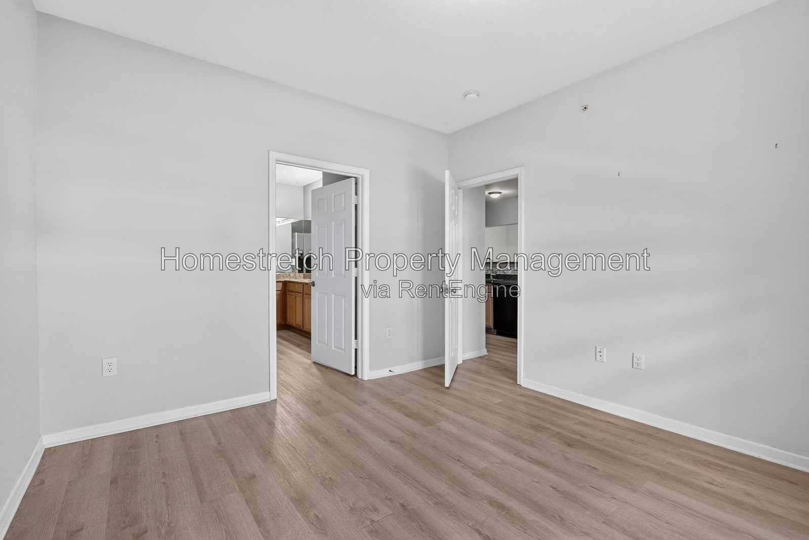 Gallery Image 16