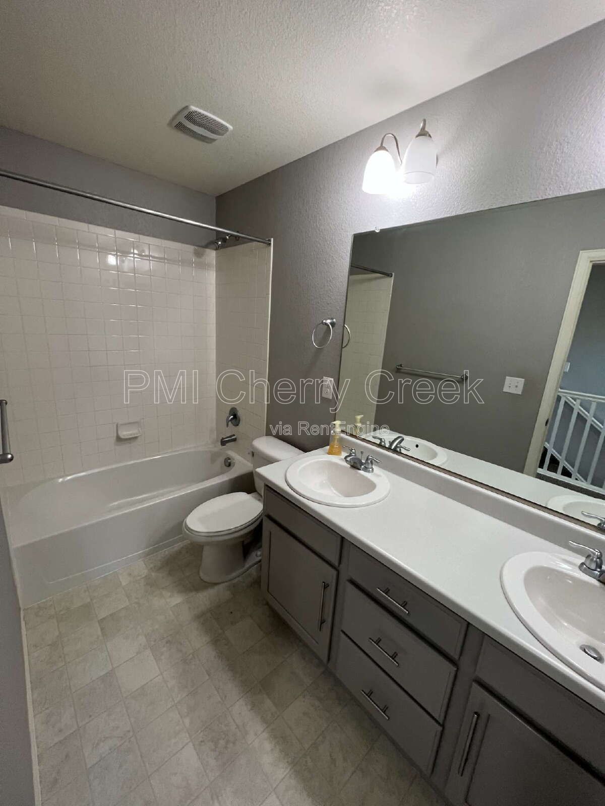 Gallery Image 38