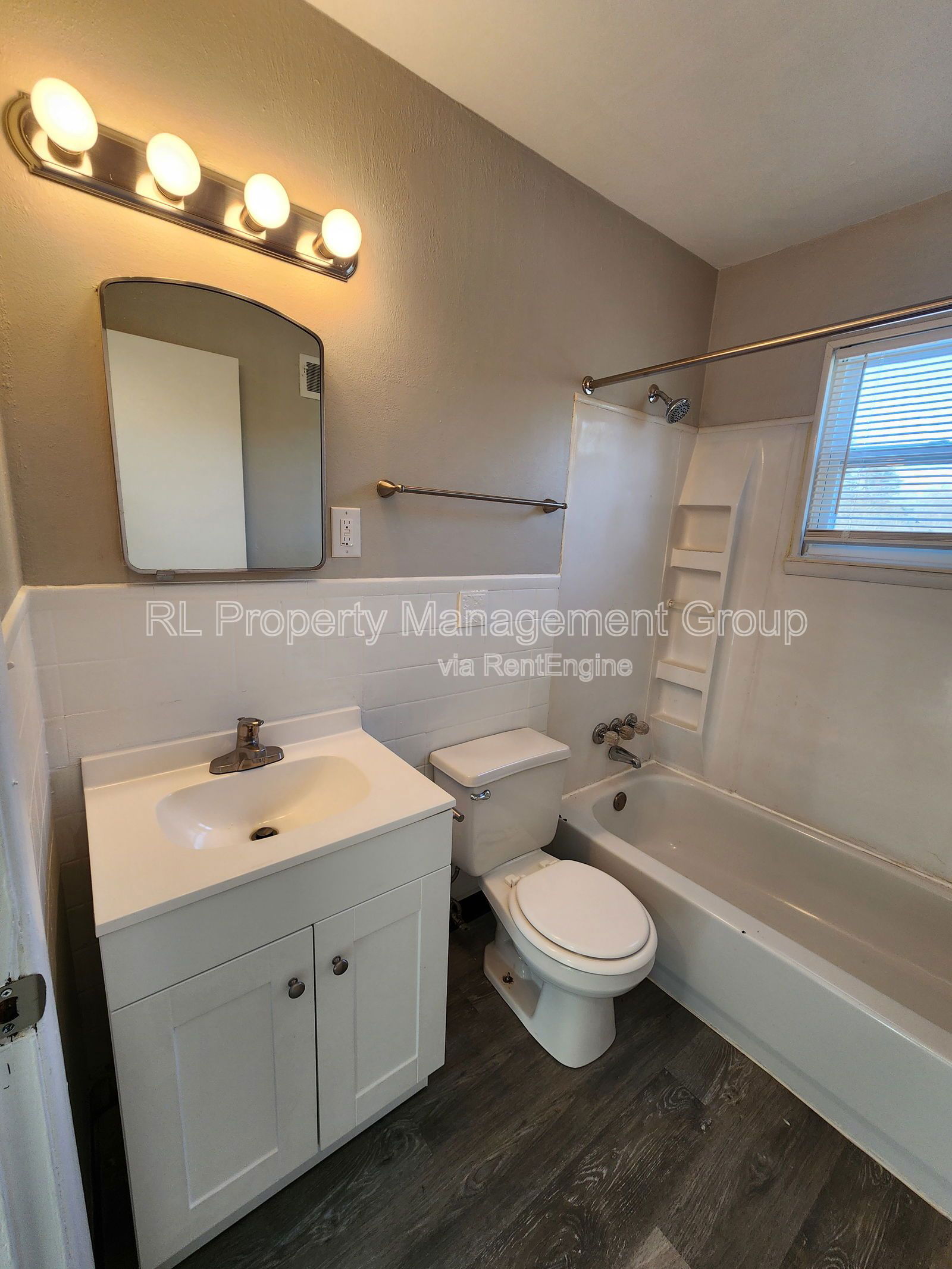 Gallery Image 21