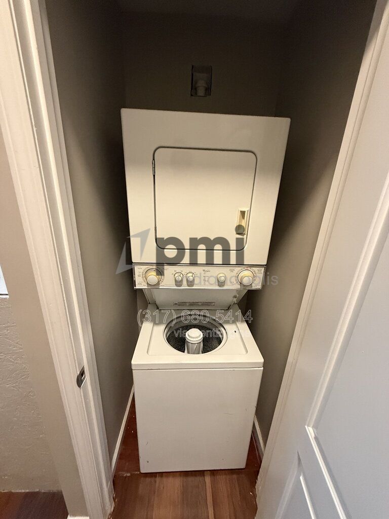 Gallery Image 17