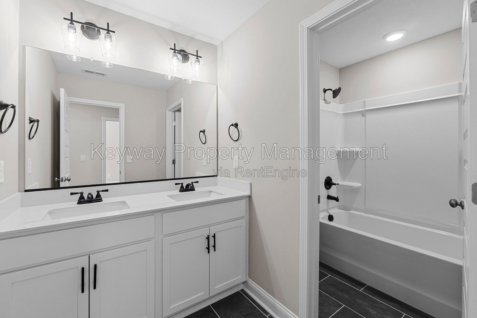 Gallery Image 22