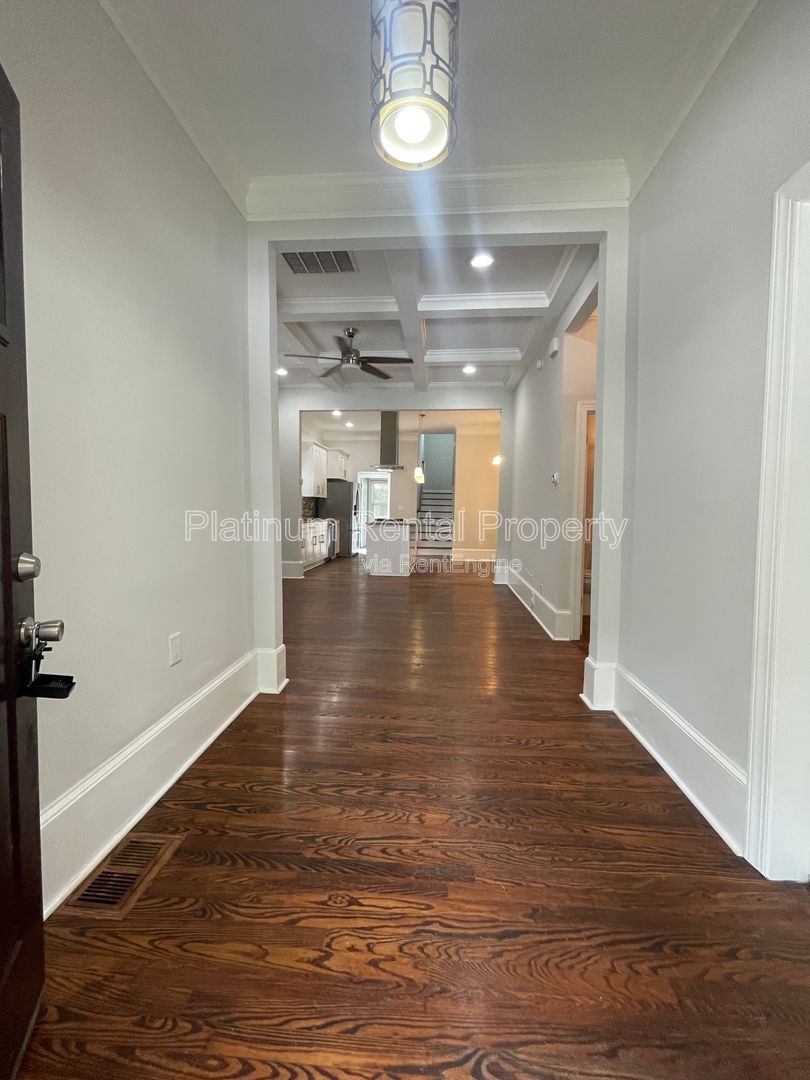 Gallery Image 67