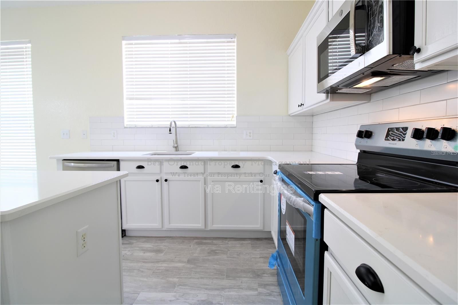 Gallery Image 16