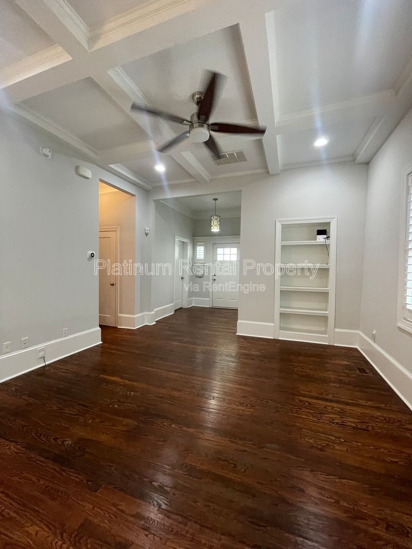 Gallery Image 61