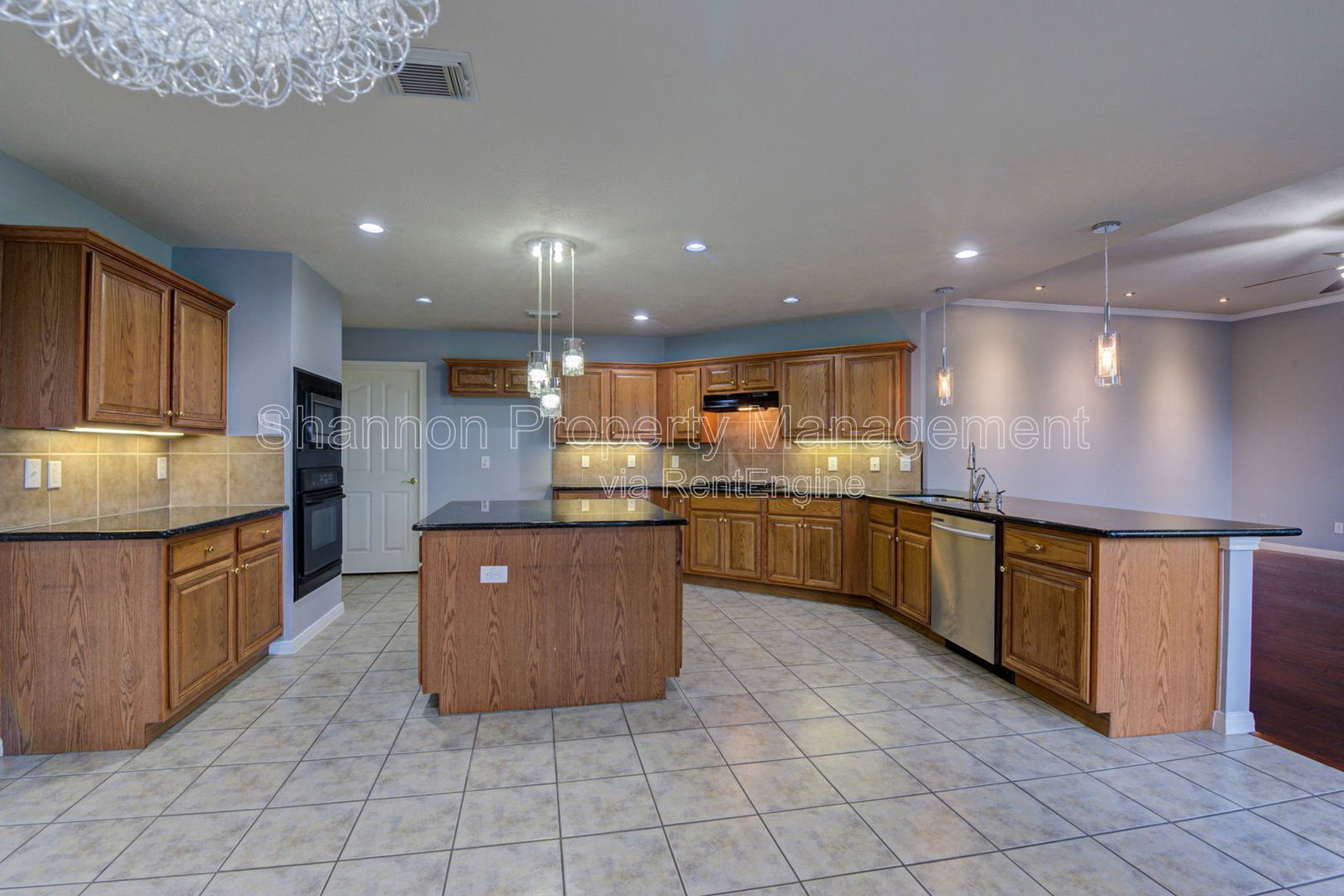 Gallery Image 13