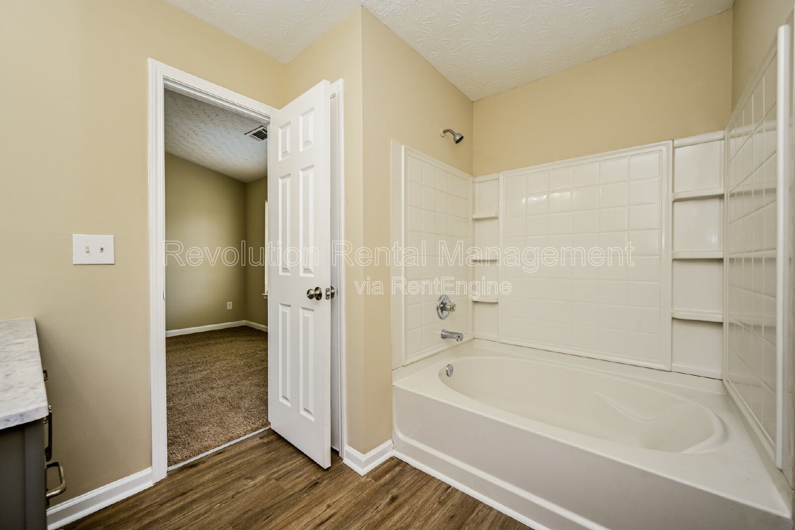 Gallery Image 32