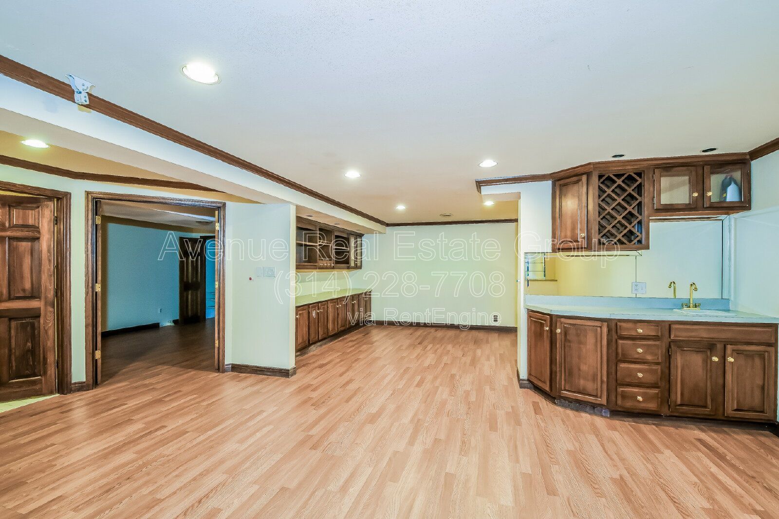 Gallery Image 19