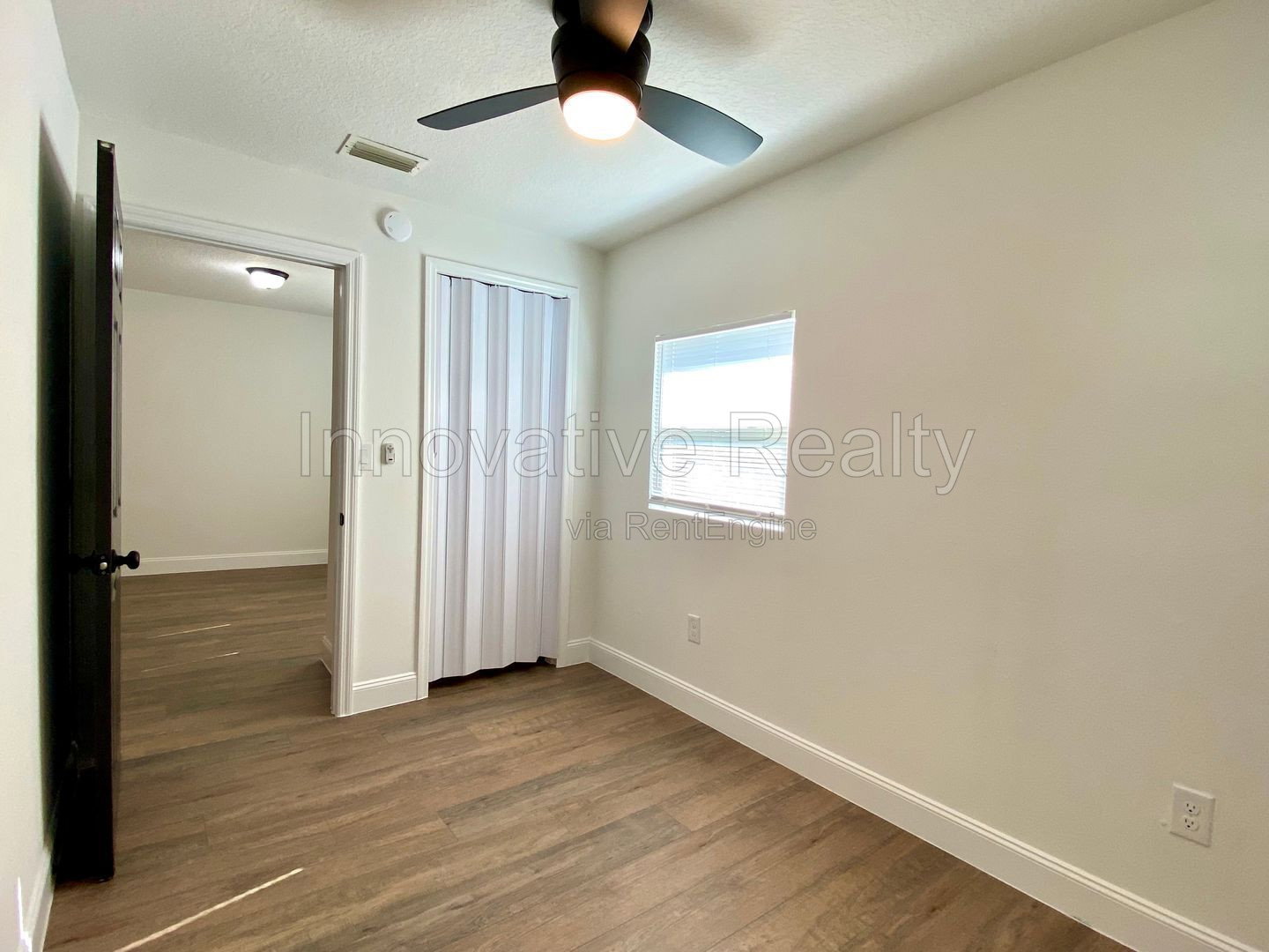 Gallery Image 19