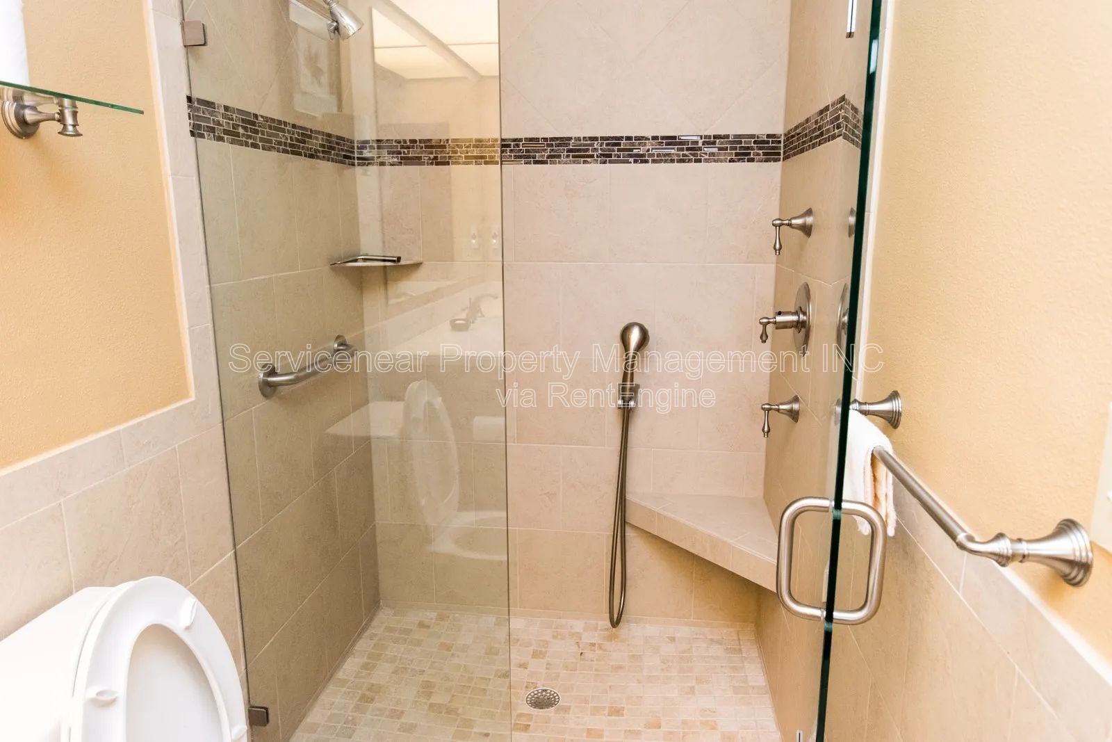 Gallery Image 17