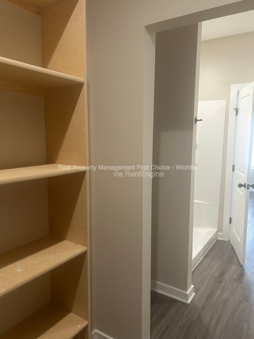 Gallery Image 28