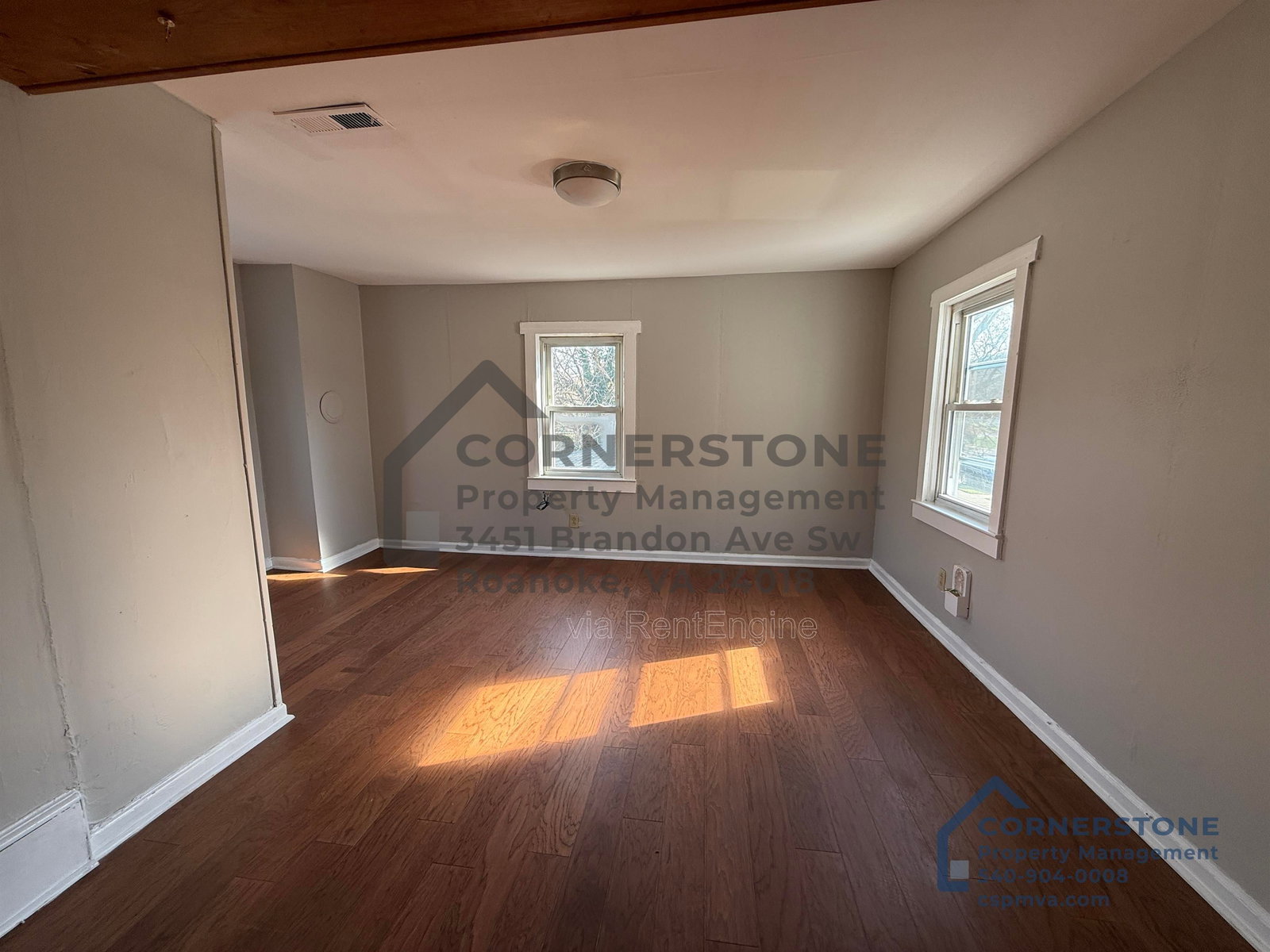 Gallery Image 0