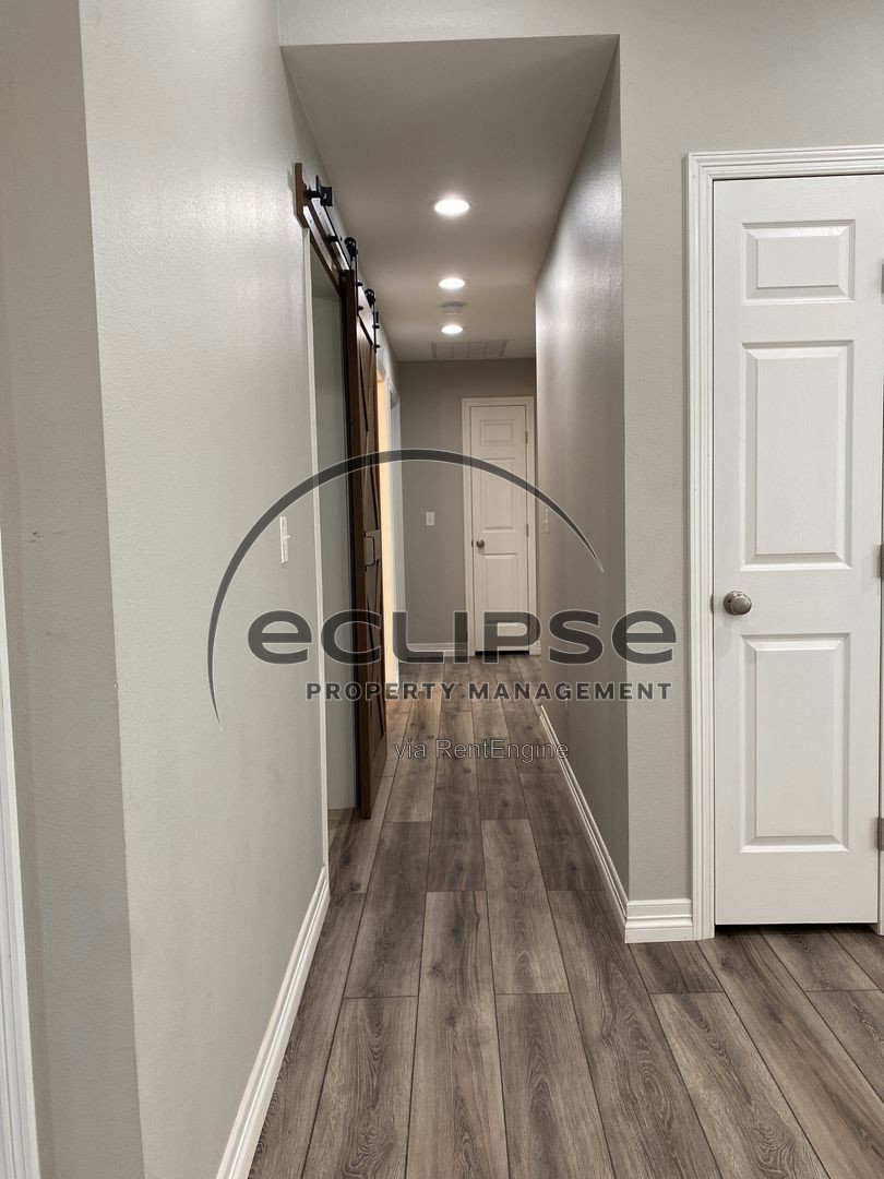 Gallery Image 14