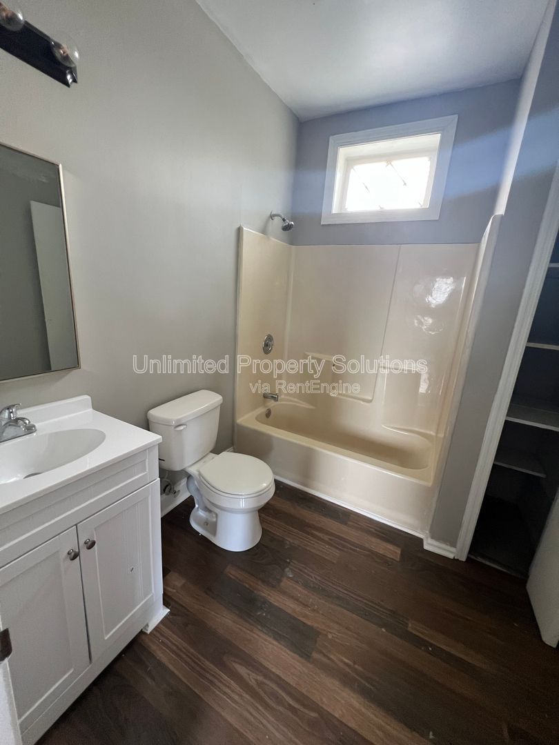 Gallery Image 8
