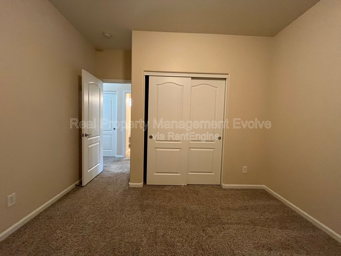 Gallery Image 25