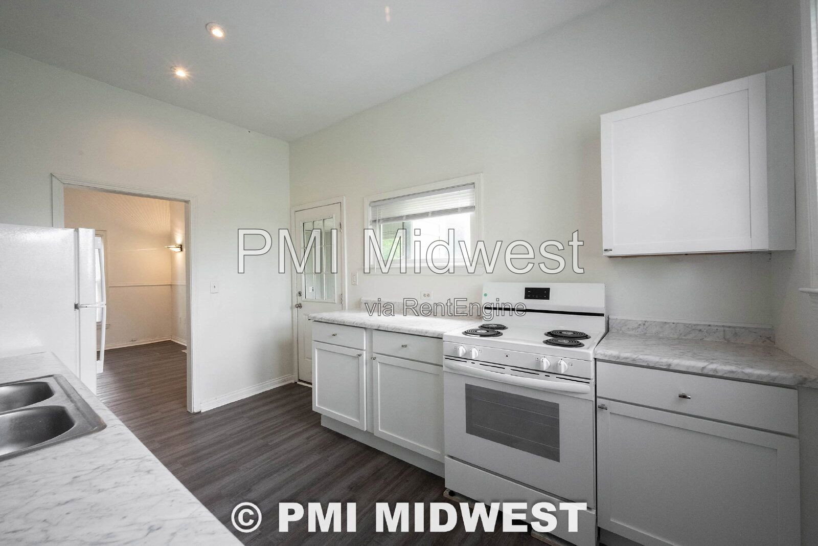Gallery Image 16