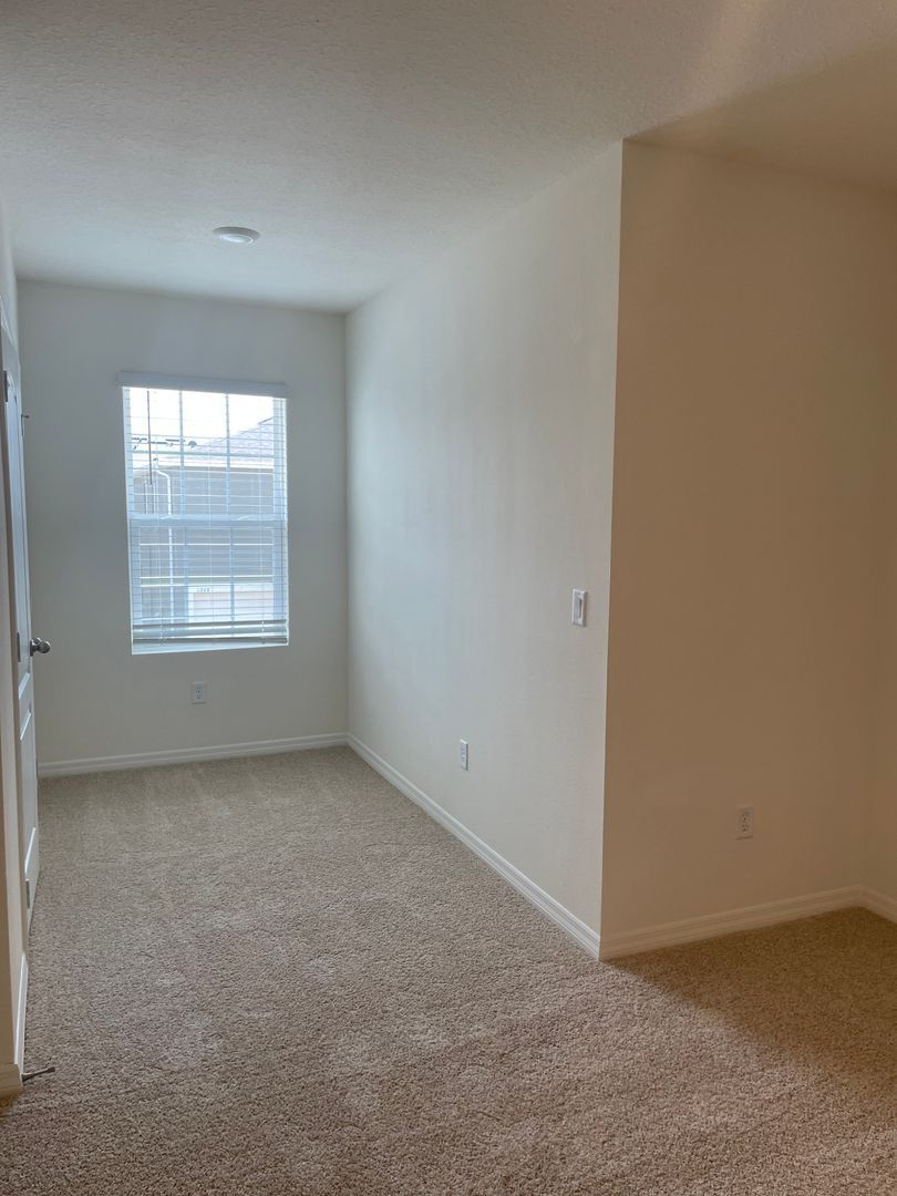 Gallery Image 17