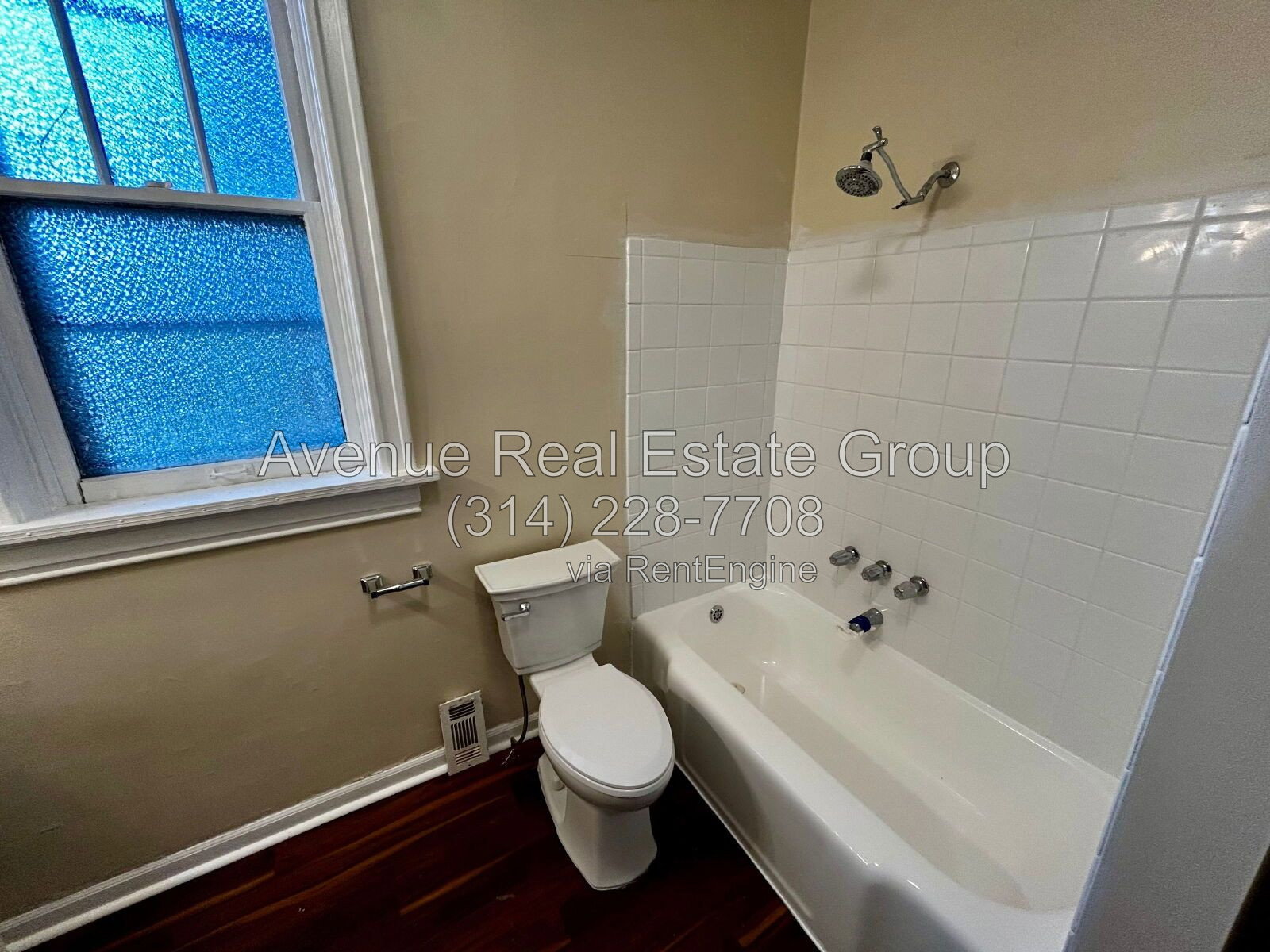 Gallery Image 10