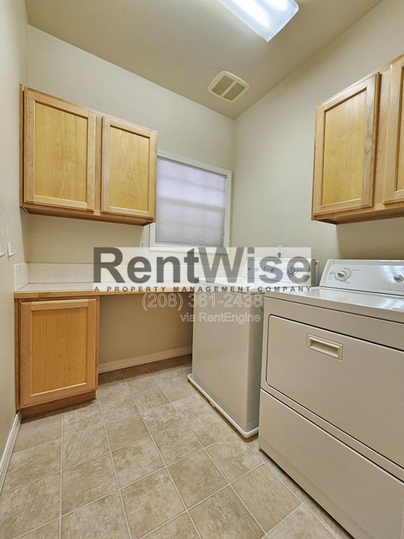 Gallery Image 20