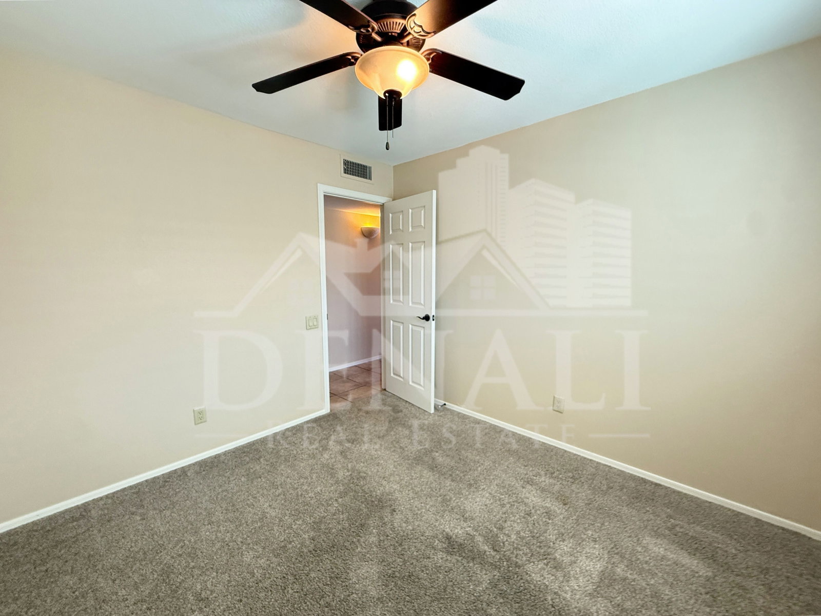 Gallery Image 19
