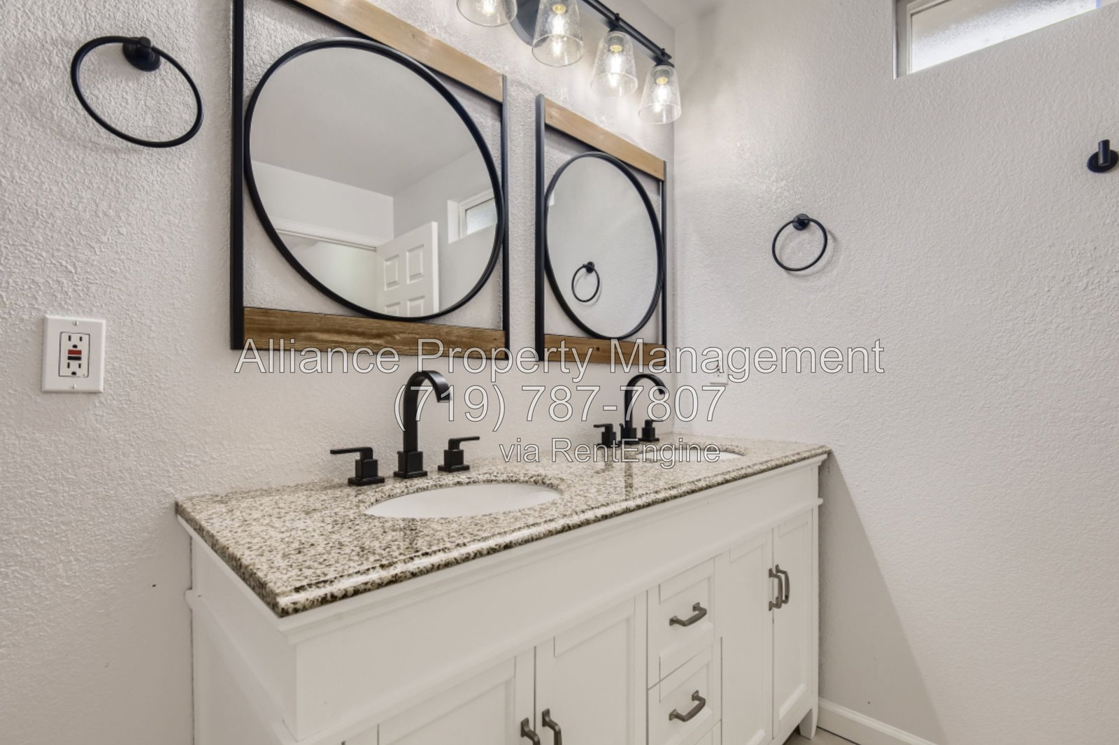 Gallery Image 16