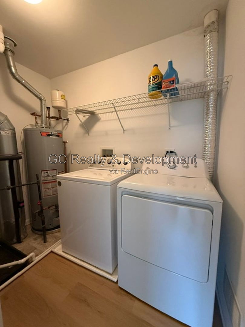 Gallery Image 16