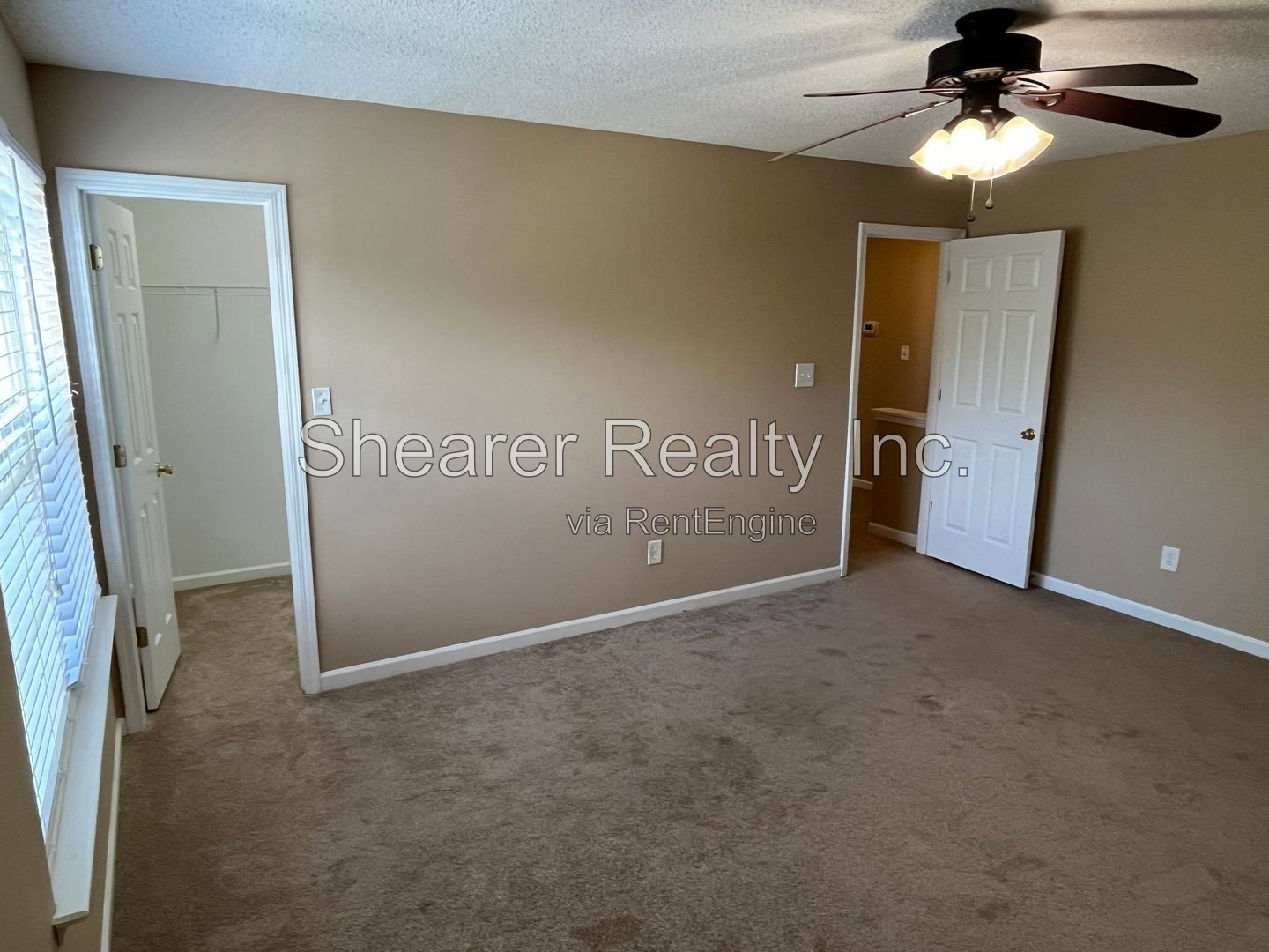 Gallery Image 20