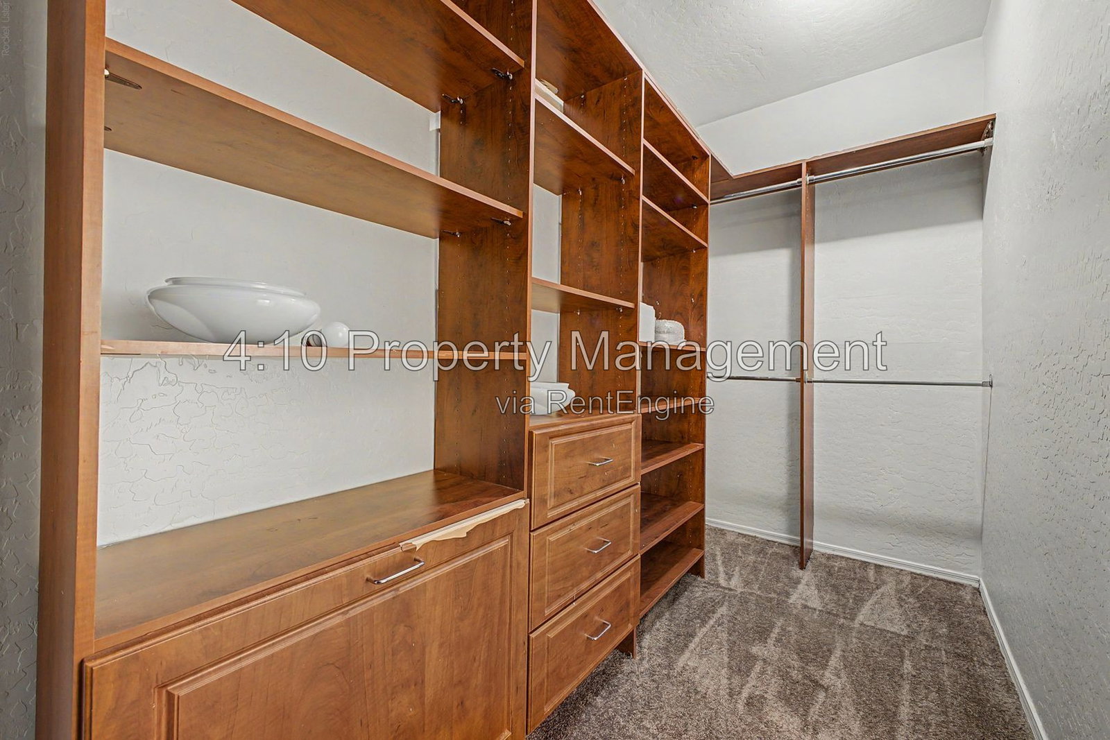 Gallery Image 22