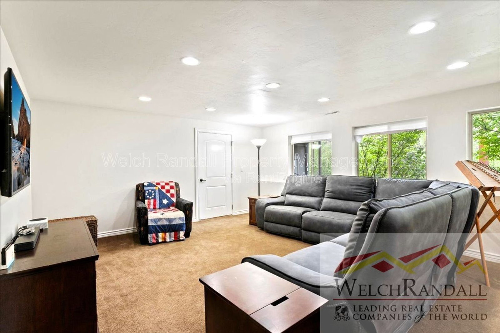 Gallery Image 16