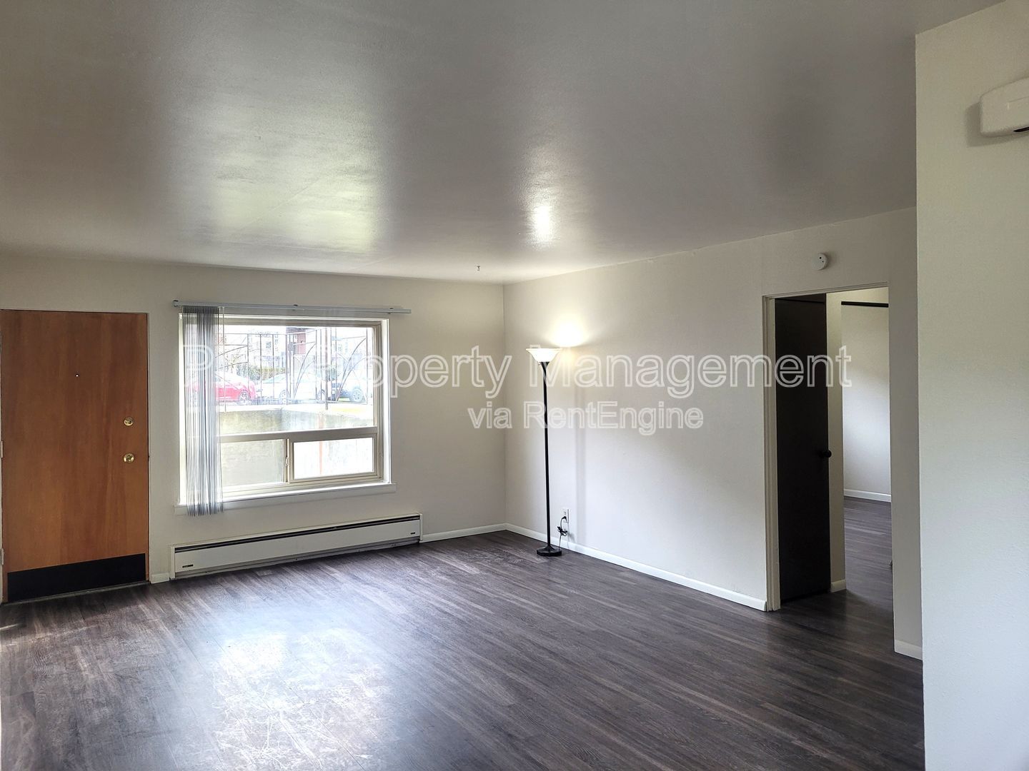 Gallery Image 0