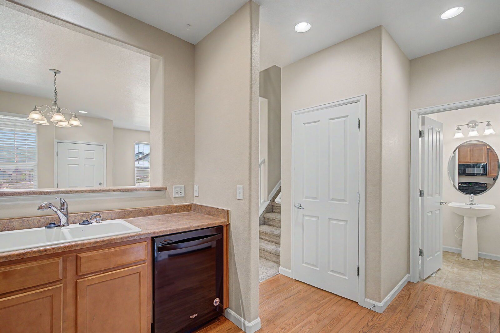 Gallery Image 13