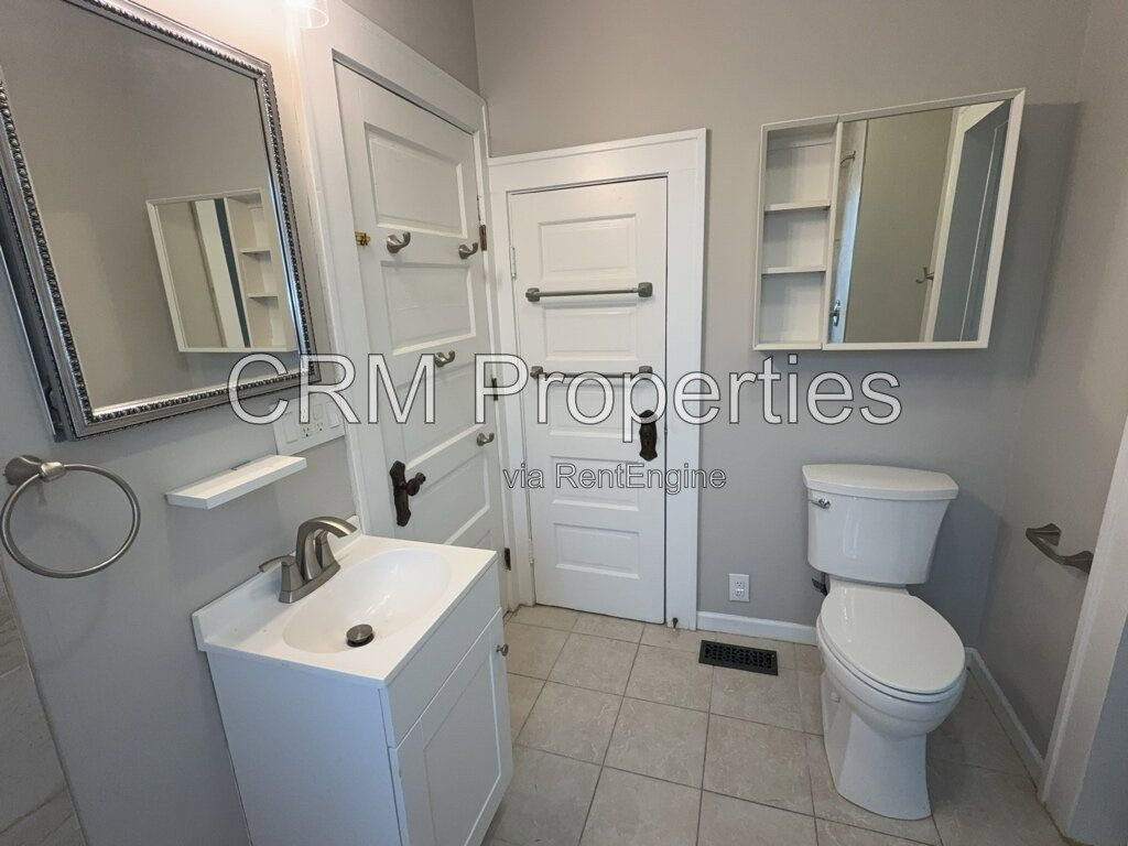 Gallery Image 19