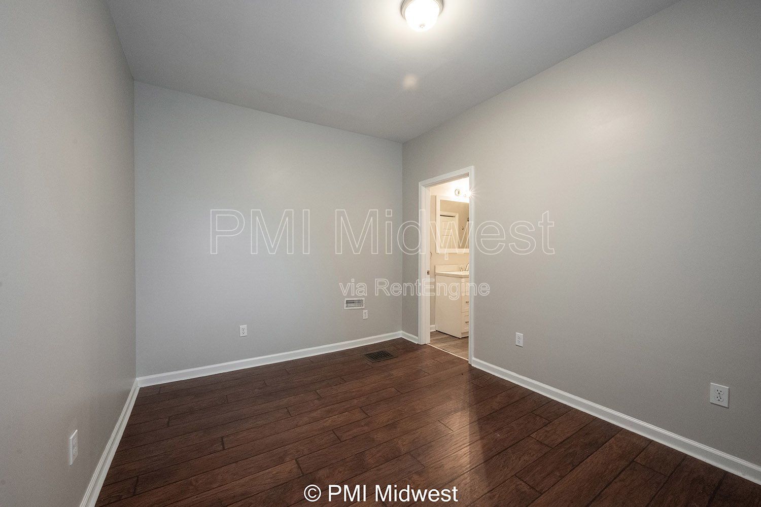 Gallery Image 19