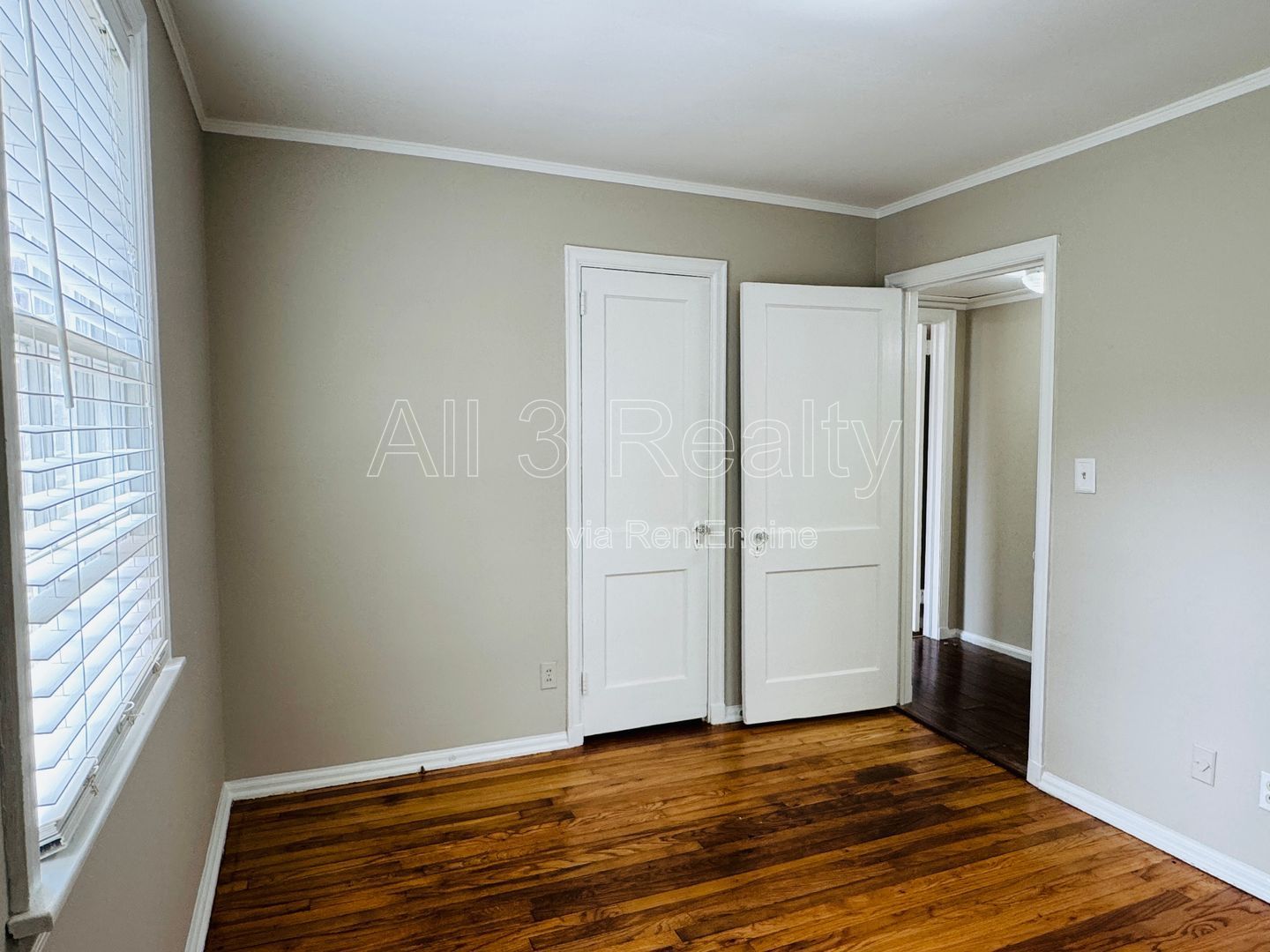 Gallery Image 19