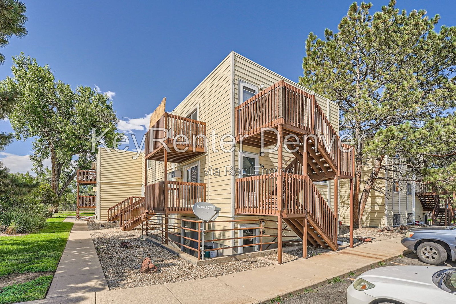 Gallery Image 0